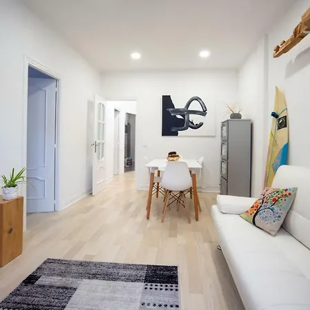 Sustraia - Local Rentss סן סבסטיאן