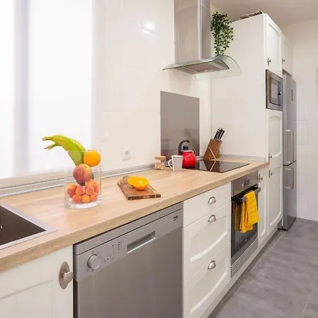 Sustraia - Local Rentss Apartamento