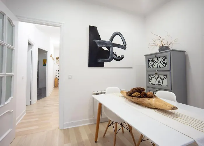 Sustraia - Local Rentss